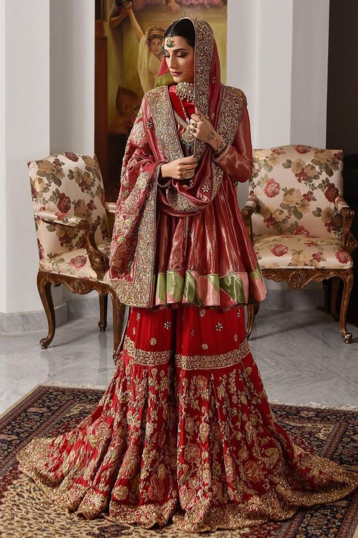 Noor-e-Awadh Sharara